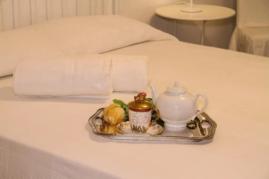 Abitare Il Borgo Piazza Del Popolo Apartment Castagneto Carducci